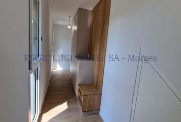 Bel appartement de 3.5 pièces d’env. 87m2 situé au 1er étage d’un nouvel immeuble