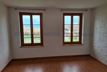 Appartement de 3.5 pièces en duplex dans maison villageoise