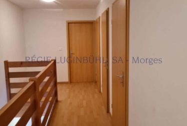 Appartement de 3.5 pièces en duplex dans maison villageoise