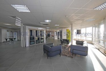 Grande surface commerciale d'env. 640m2
