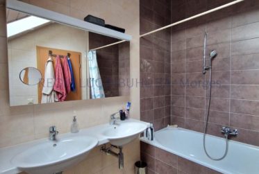 Grand appartement de 5.5 pièces en triplex dans immeuble en PPE