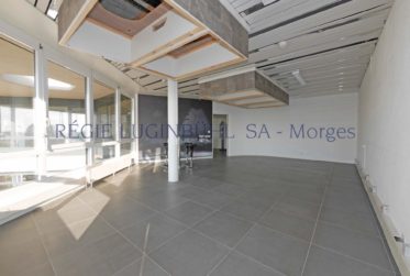 Grande surface commerciale d'env. 640m2