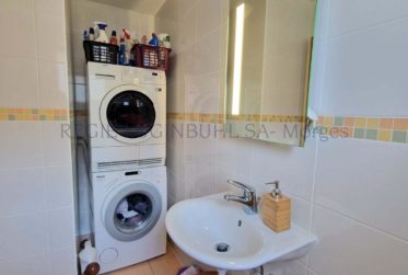 Grand appartement de 5.5 pièces en triplex dans immeuble en PPE