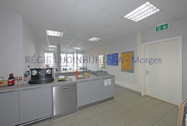 Grande surface commerciale d'env. 640m2