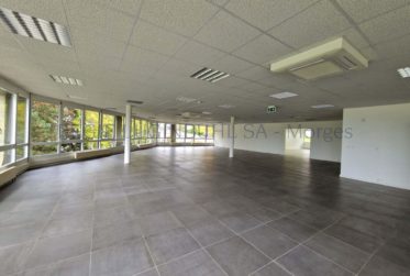 Grande surface commerciale d'env. 640m2