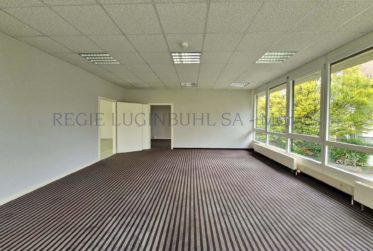 Grande surface commerciale d'env. 640m2