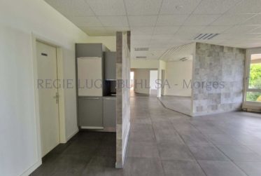 Grande surface commerciale d'env. 640m2