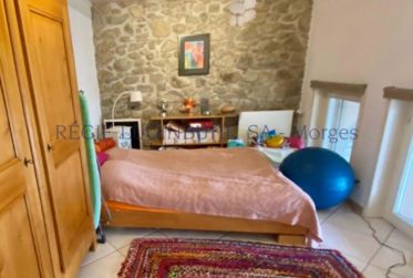 Bel appartement de 4.5 pièces en triplex au rez-de-chaussée