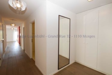 Grand appartement de 4.5 pièces à Nyon