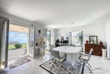 À Saisir ! Villa d'exception avec vue sur le lac Léman