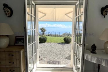 À Saisir ! Villa d'exception avec vue sur le lac Léman
